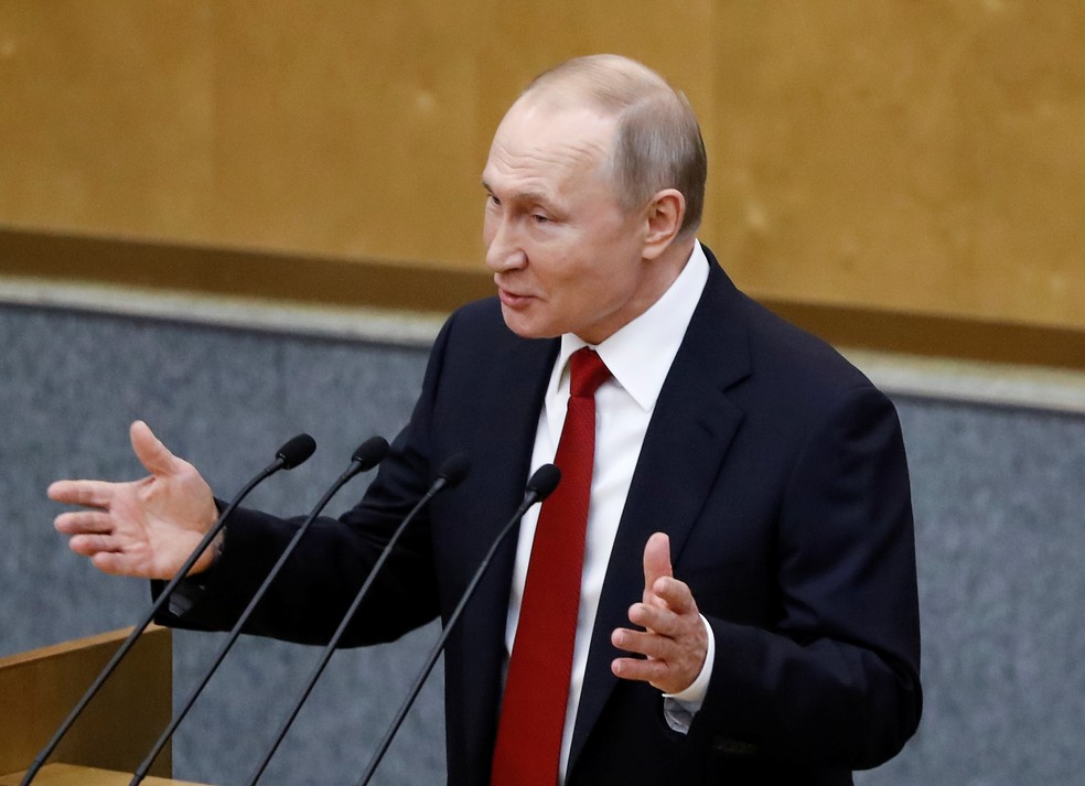 Vladimir Putin fala com deputados no Congresso, em 10 de março de 2020 — Foto: Evgenia Novozhenina/Reuters