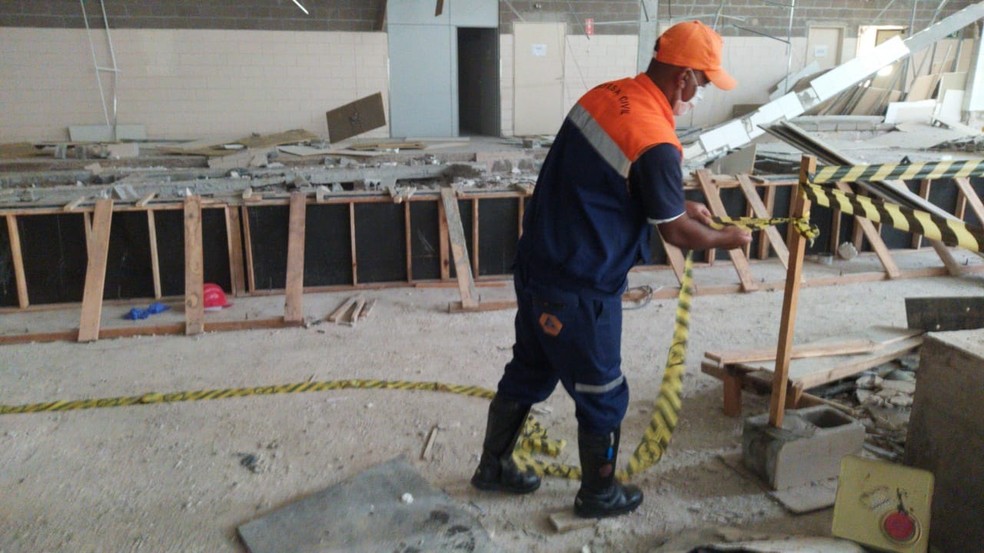 Trabalhadores morreram vítimas de desabamento em obra em hipermercado, em Presidente Prudente — Foto: Defesa Civil