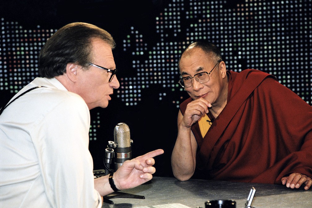 Larry King entrevista Dalai Lama — Foto: CNN