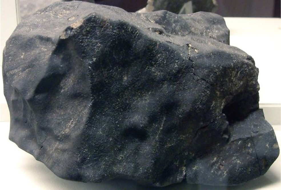 O meteorito de Murchison caiu na Terra em 1969 — Foto: James St John/BBC