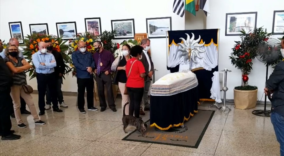 Marco Antônio Barion é velado na Prefeitura de Nova Odessa — Foto: Reprodução/EPTV