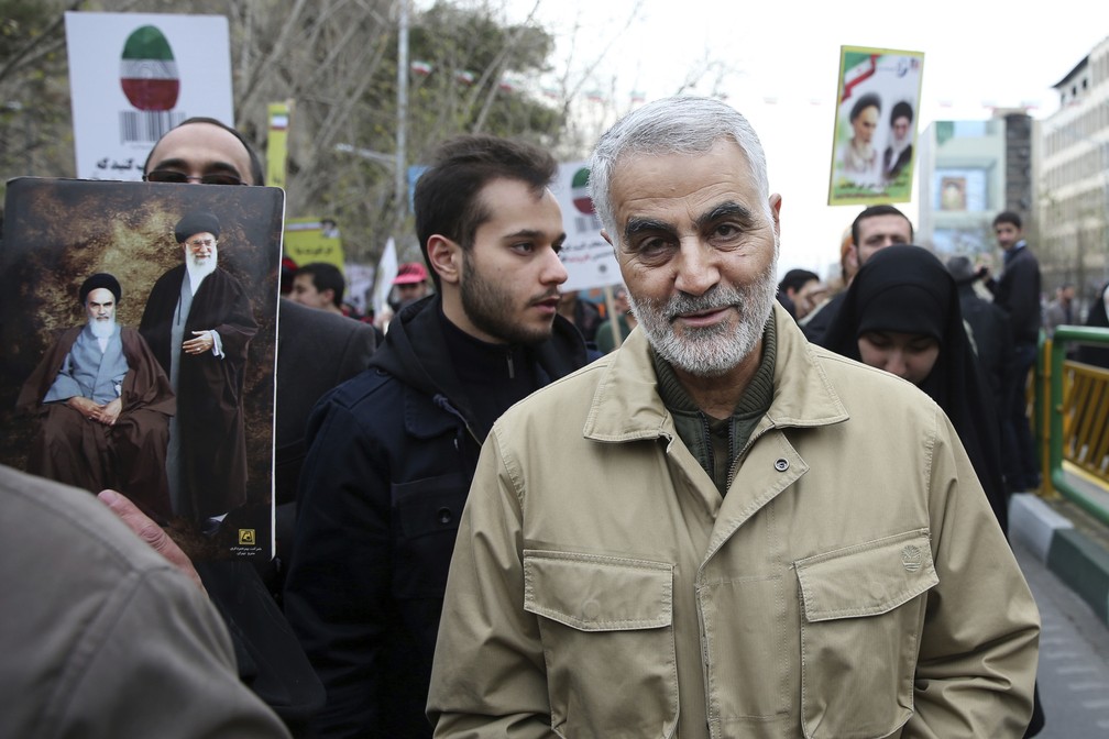 Foto de 2016 mostra Soleiman em celebração do aniversário da revolução islâmica de 1979 no Irã  — Foto: AP Photo/Ebrahim Noroozi, File