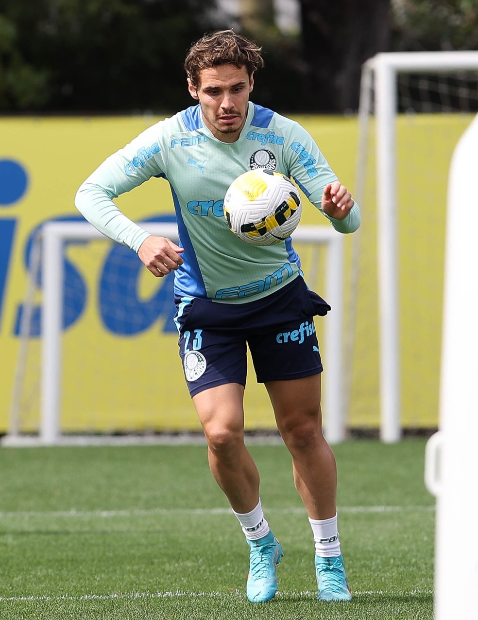 Raphael Veiga em treino do Palmeiras — Foto: Cesar Greco/Palmeiras