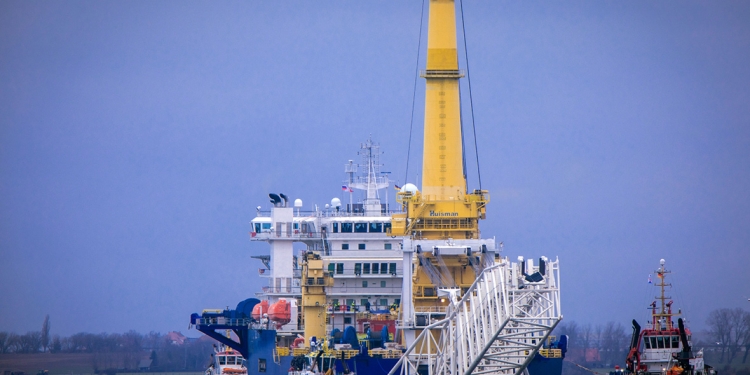 Akademik Chersky pipelayer has not yet begun active work on completing line A in Danish waters.