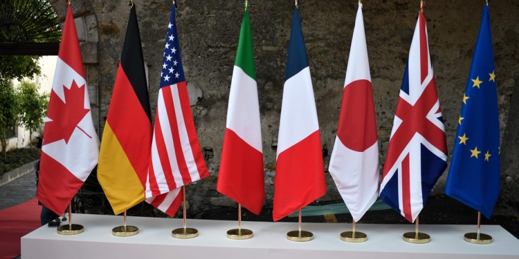 The G7 countries will consider creating a rapid response mechanism to counter Russian propaganda and disinformation.