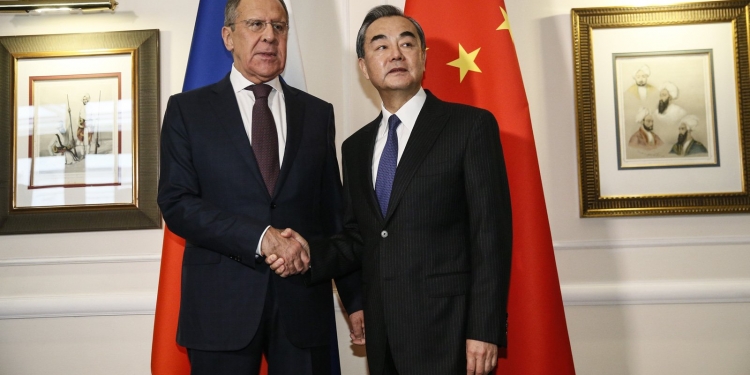 Russian Foreign Minister Sergei Lavrov and Chinese Foreign Minister Wang Yi