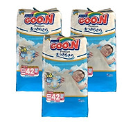 Combo 3 bịch Tã dán Goo.n Premium NB42 miếng (newborn-5kg) thumbnail