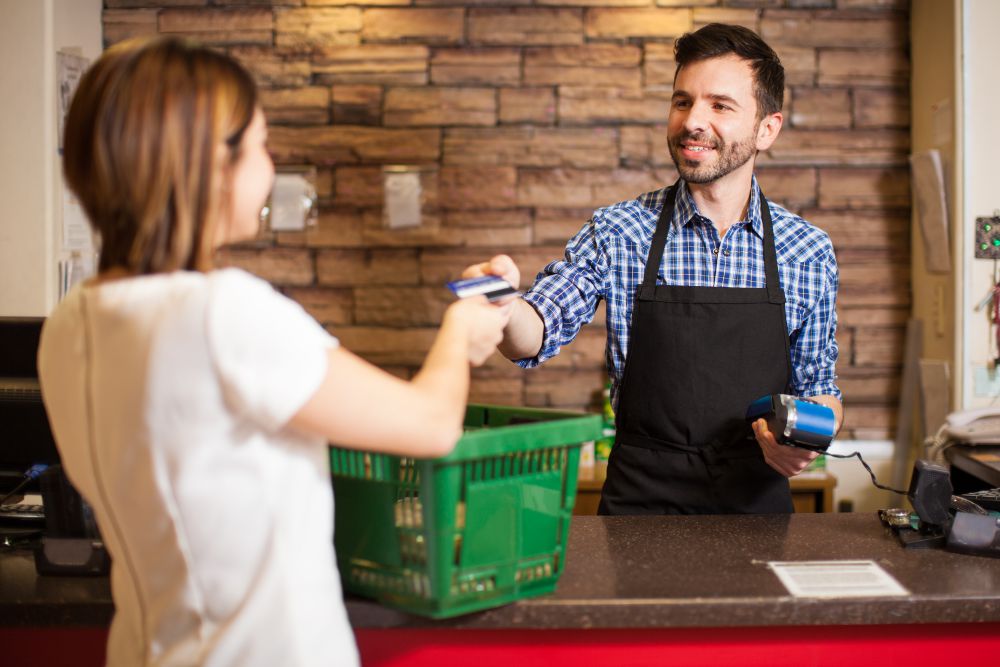 8 formas para melhorar a experiência do cliente em suas lojas