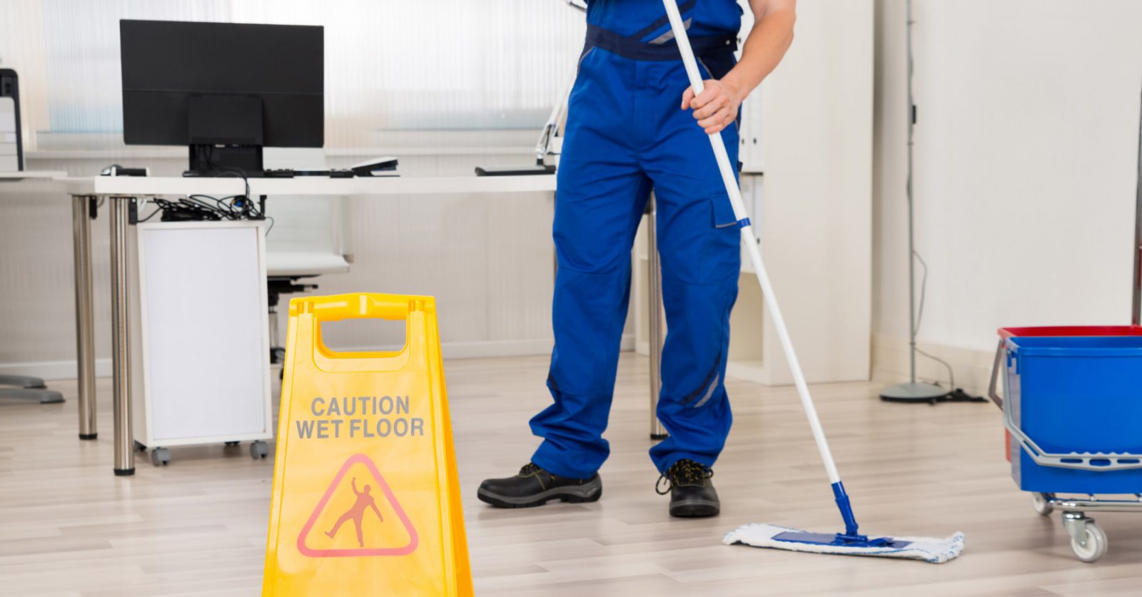 Commercial & Industrial Cleaning