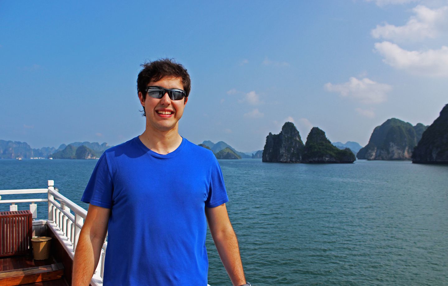 Carlos in Ha Long Bay