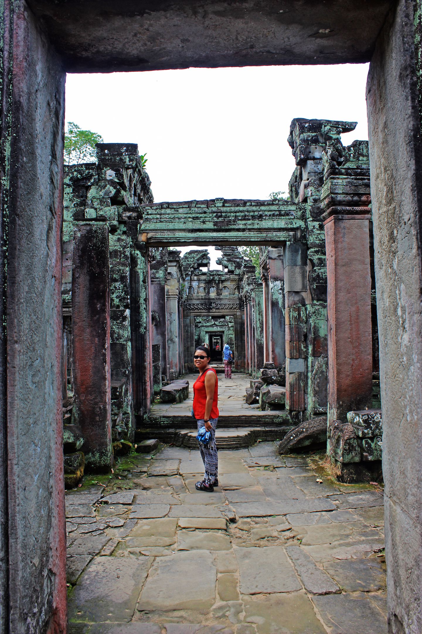 Julie at the inner corridors of Preah Khan