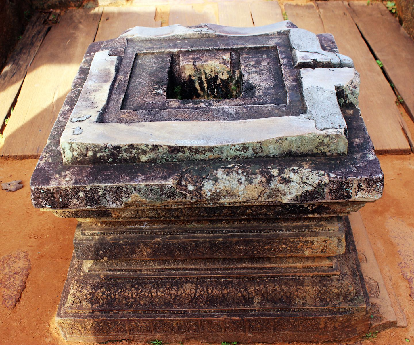 Pedestal for lingas at Banteay Srei