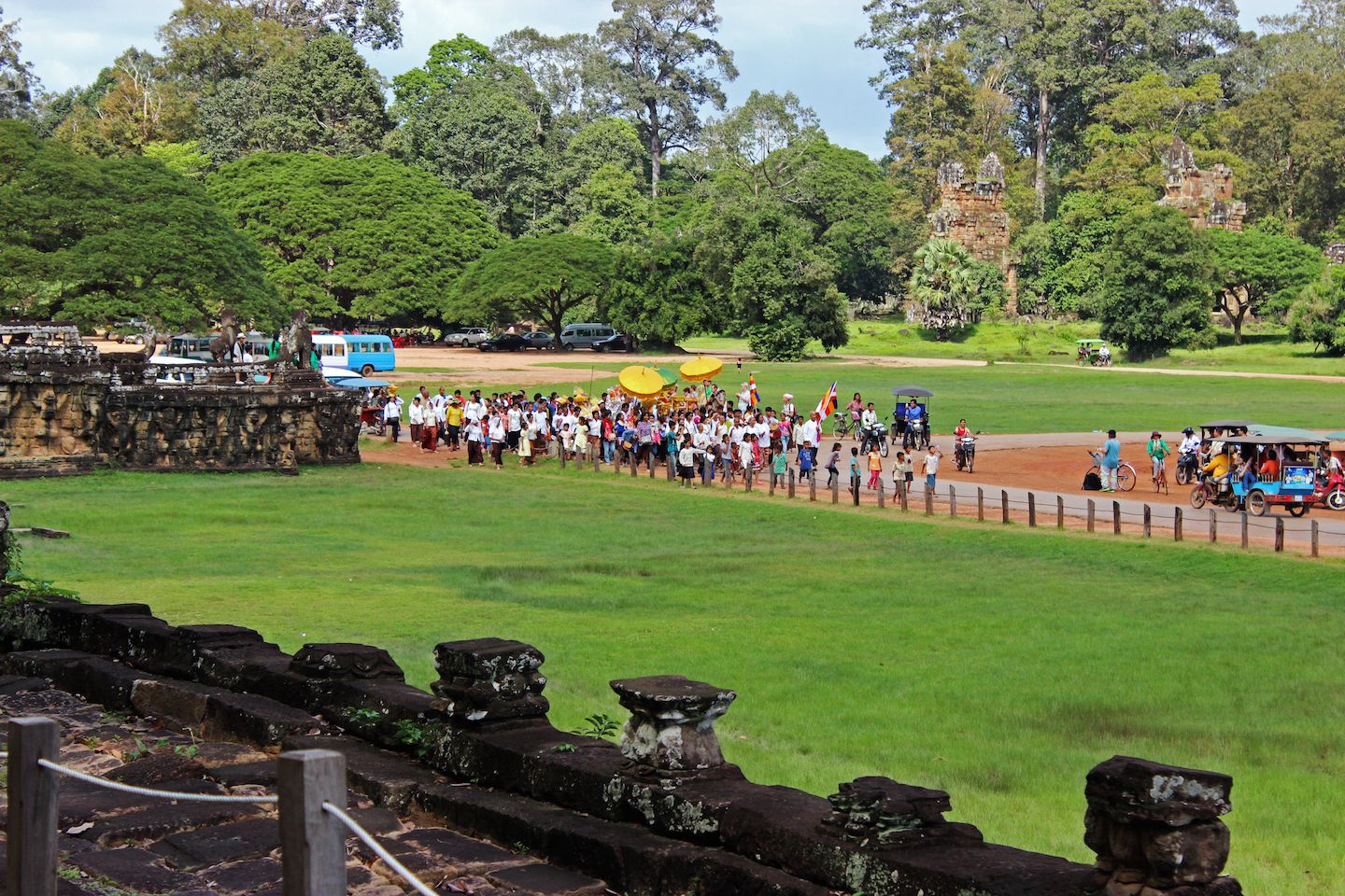 Procession in Angkor Thom