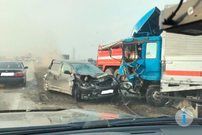 МВД: на кузбасской трассе столкнулись 11 машин, пострадавших нет