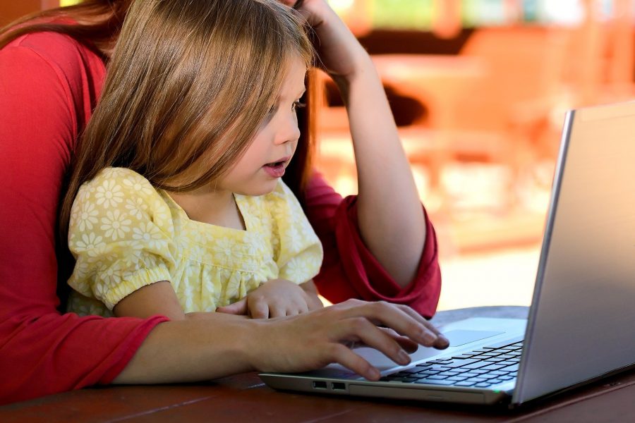 Власти Кузбасса рассказали, как будут защищать детей в интернете