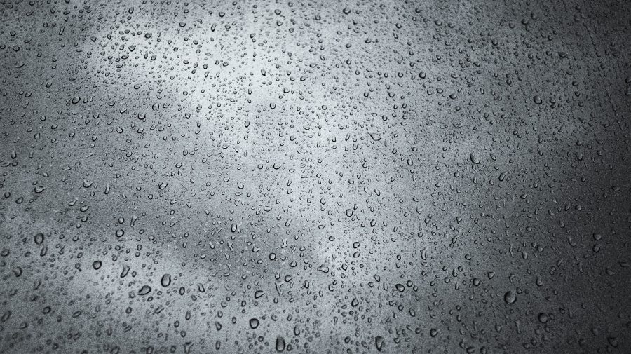 Погода в доме: в кемеровской многоэтажке годами идёт дождь