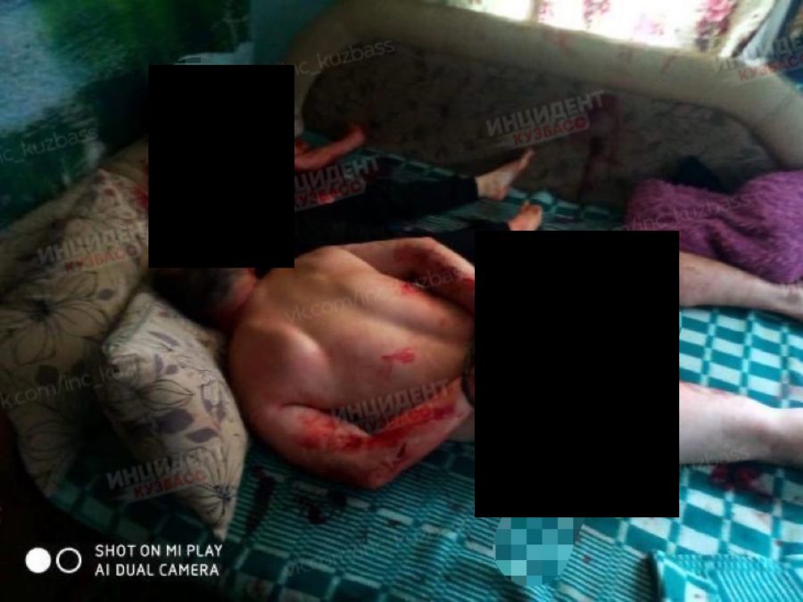 В Кузбассе убийца после жестокой расправы уснул рядом с окровавленными телами