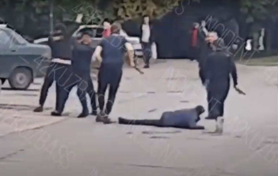 Жёсткая массовая драка: полиция выясняет причины потасовки в Кемерове 