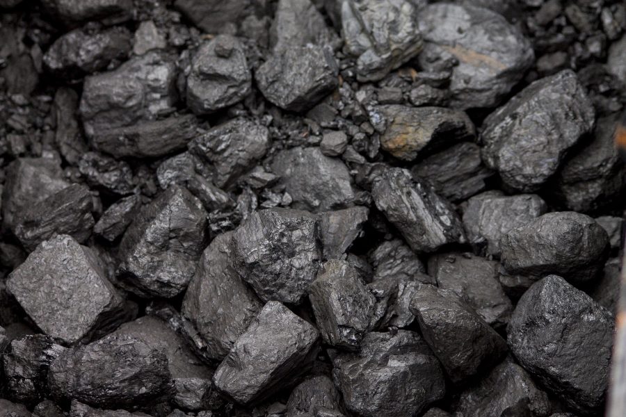Власти Кузбасса сделали заявление после жалоб жителей на отсутствие угля