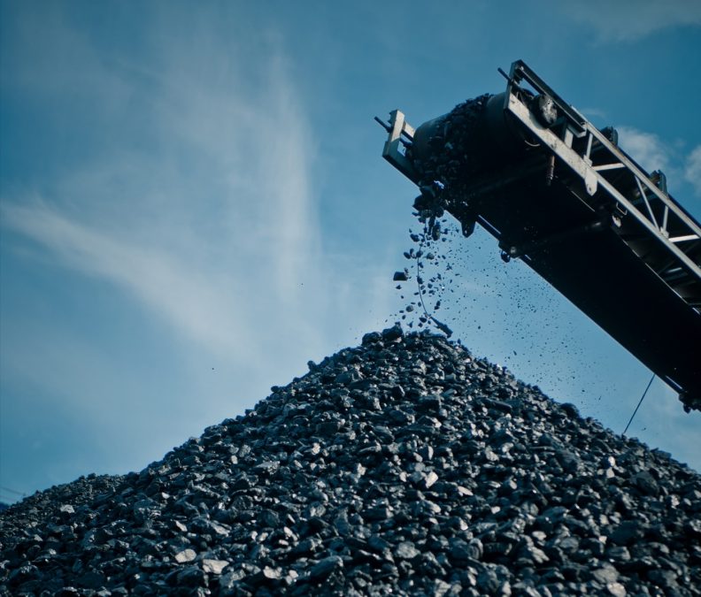 В Новосибирской области для жителей частного сектора увеличили поставки кузбасского угля