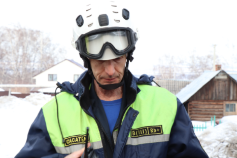 В Кемерове спасатели подняли с пола 150-килограммовую женщину