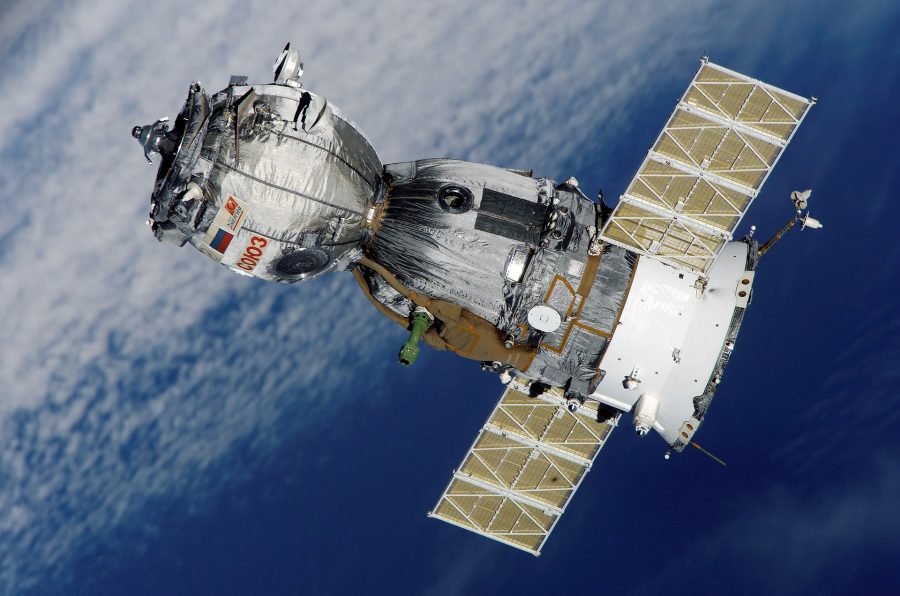 С кузбасского спутника будет впервые запущена космическая реклама