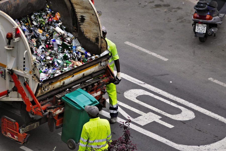 “Мы тогда понесем убытки”: “Чистый город” честно рассказал о вывозе мусора в Кузбассе