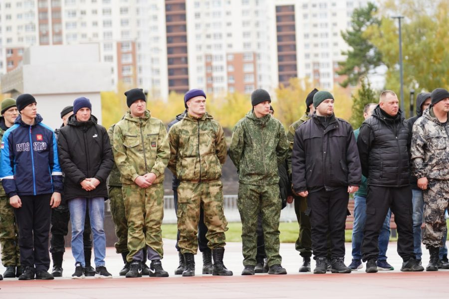 В Кузбассе уже третья группа мобилизованных отправилась в учебные центры