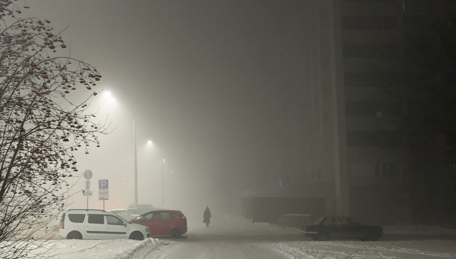 «Первый раз такое вижу»: жители Кузбасса обсуждают жуткий смог, накрывший всё