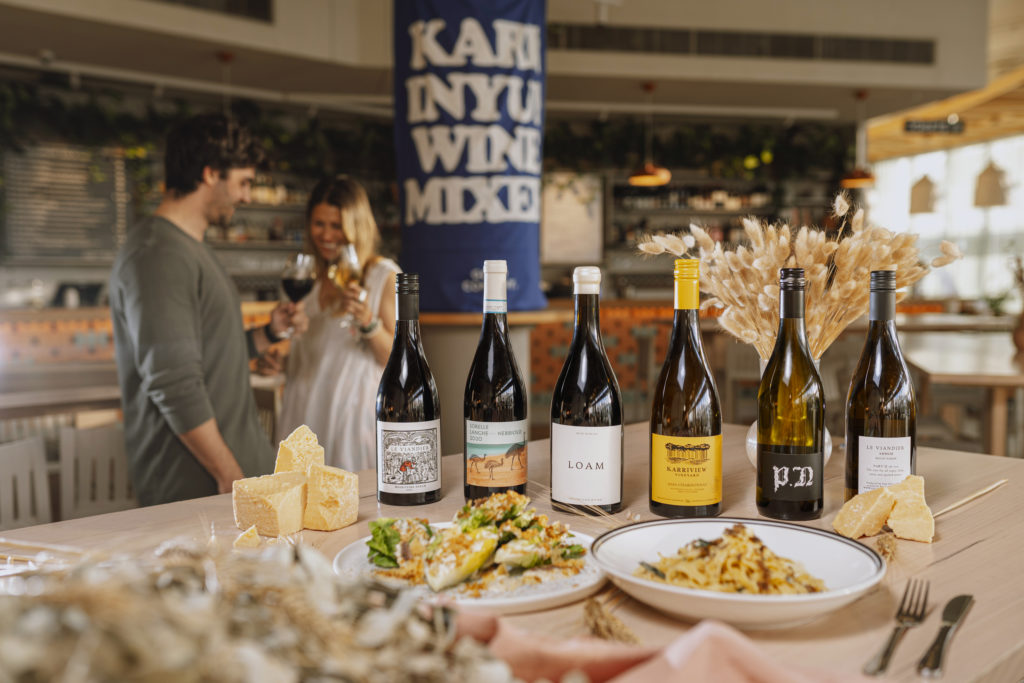 what's on in perth - karrinyup wine mixer