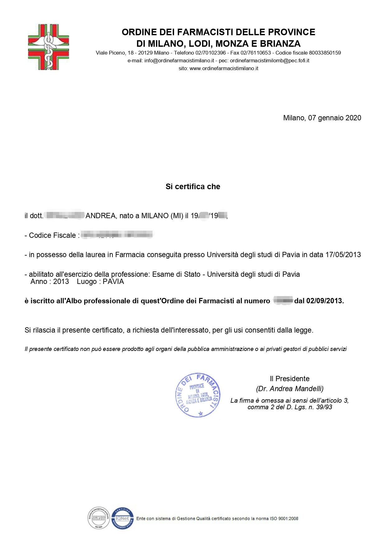 Milano Multato Farmacista Porto Medicinali A Casa Di Chi Non Puo Uscire Sanificavo L Auto