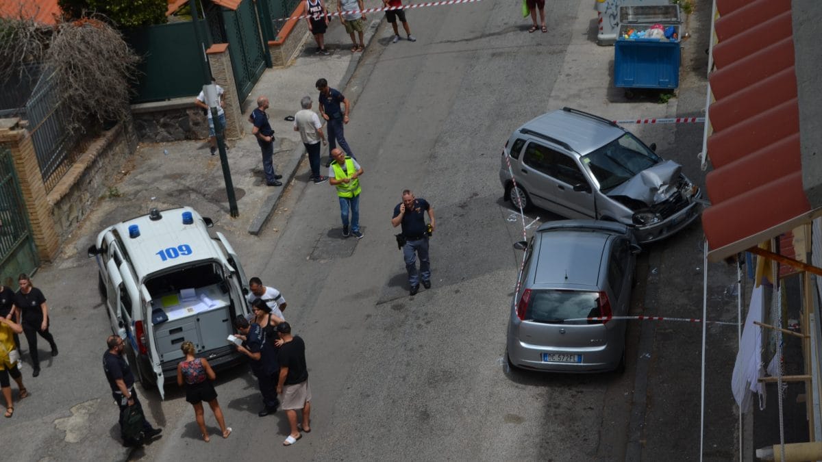 Bimbo Morto In Incidente A Fuorigrotta La Mamma Lascia L Ospedale Per Raggiungere Il Corpo Del Figlio