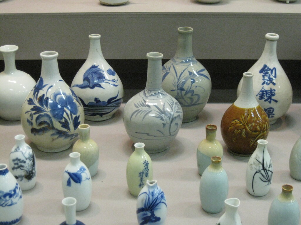 Karatsu-yaki Pottery Gallery 1