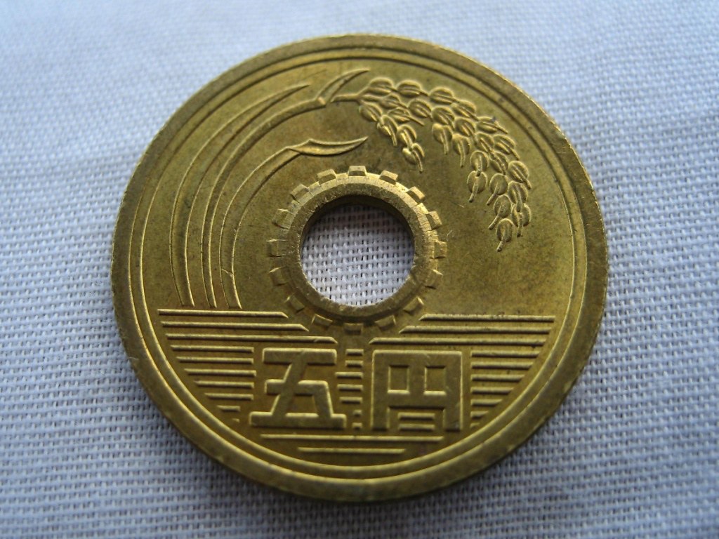 Five yen coin japan