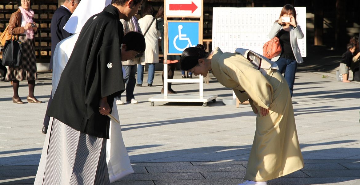 Japan Etiquette - Bow