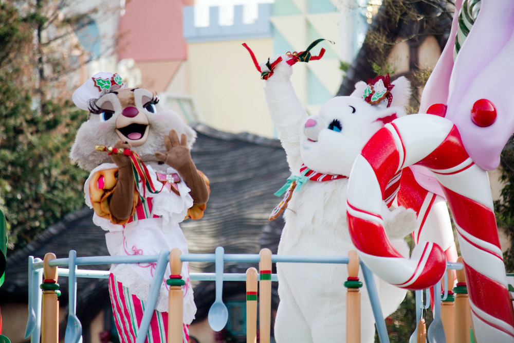 Disney Christmas Parade  Japan