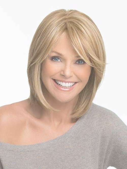 Featured Photo of Bob Haircuts With Side Bangs
