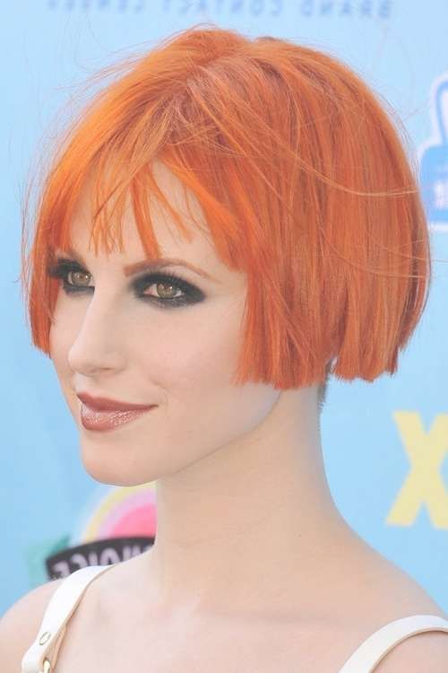 Featured Photo of Hayley Williams Bob Haircuts