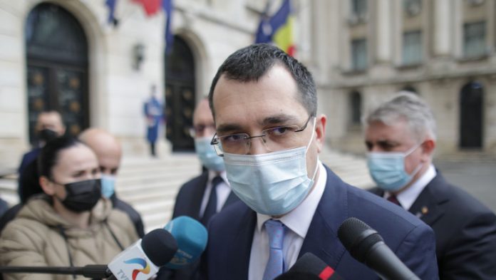 Vlad Voiculescu a fost demis din funcția de ministru al Sănătății / Foto: Inquam Photos