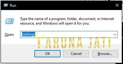 membuka task manager memalui kotak dialog windows run