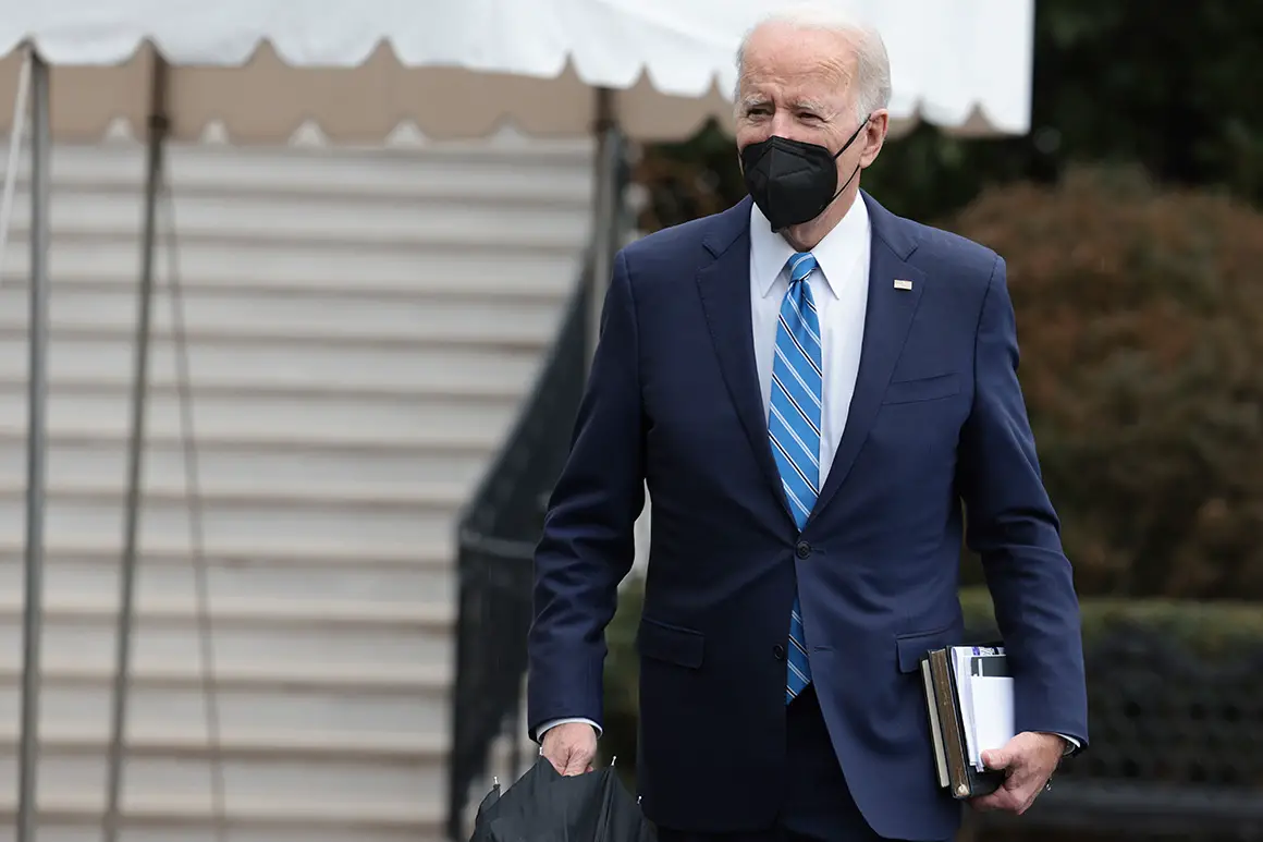 Biden reaffirms support for Ukraine in phone call with president