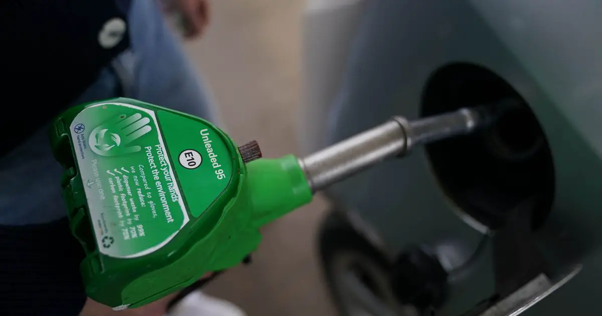Fuel prices should be 3p a litre lower, says the AA