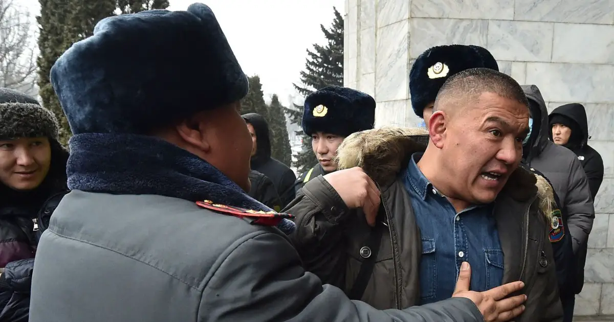 Kazakh president orders security forces to shoot to kill after days of violent protests