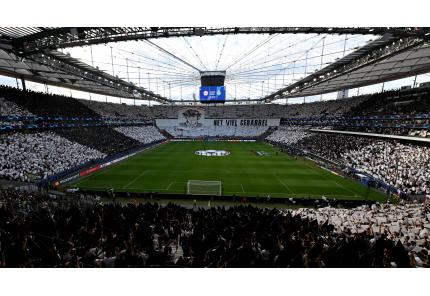 Eintracht Frankfurt vs. Sporting Fans Choreo 2022