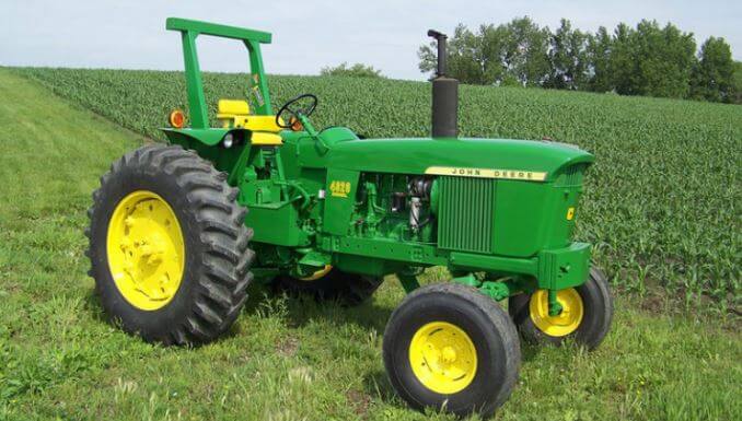 John Deer Model 4020 Tractor