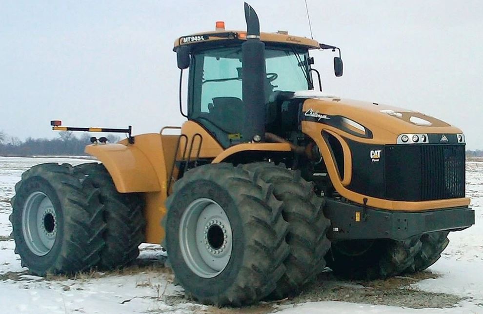 Challenger MT945C Tractor