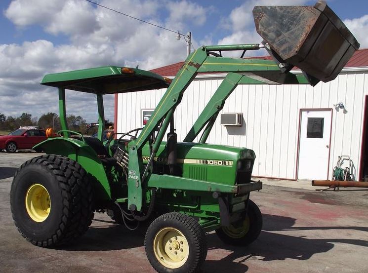 John Deere 1050 Tractor Attachments