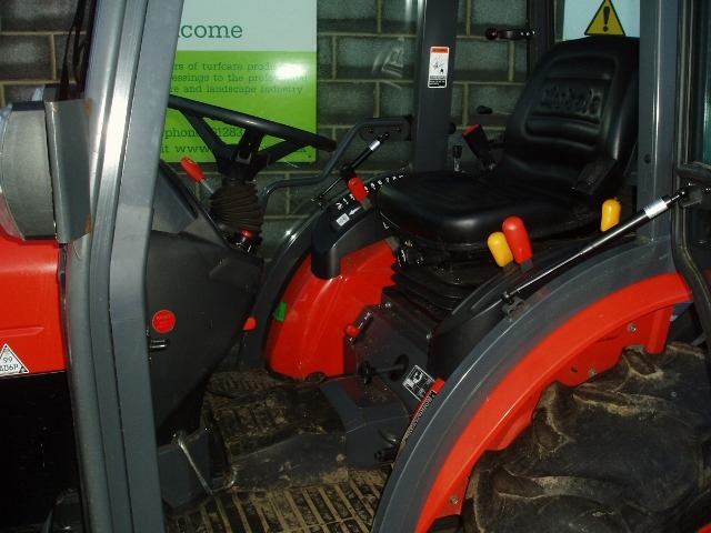 Kubota B3030 Tractor Transmission