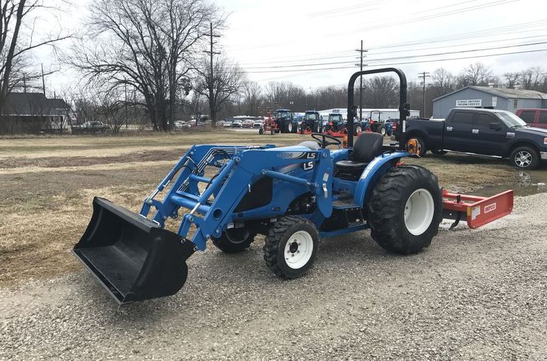 LS XG3037h Compact Tractor