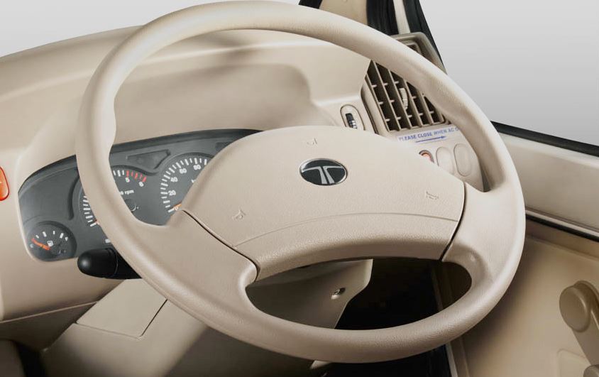 TATA Winger Standard steering